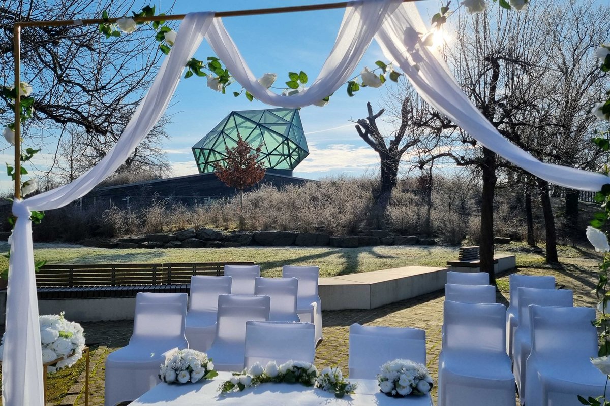 Aufbau Hochzeit auf dem Loreley-Plateau