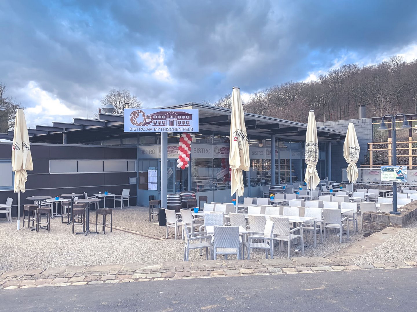 Bistro mit Außenterrasse