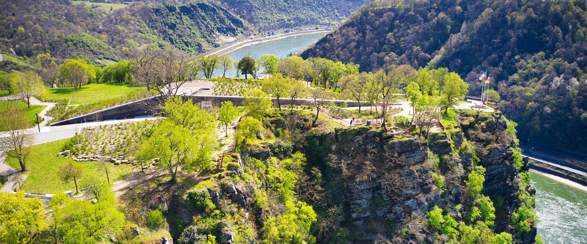 Luftbild des Loreley-Felsens