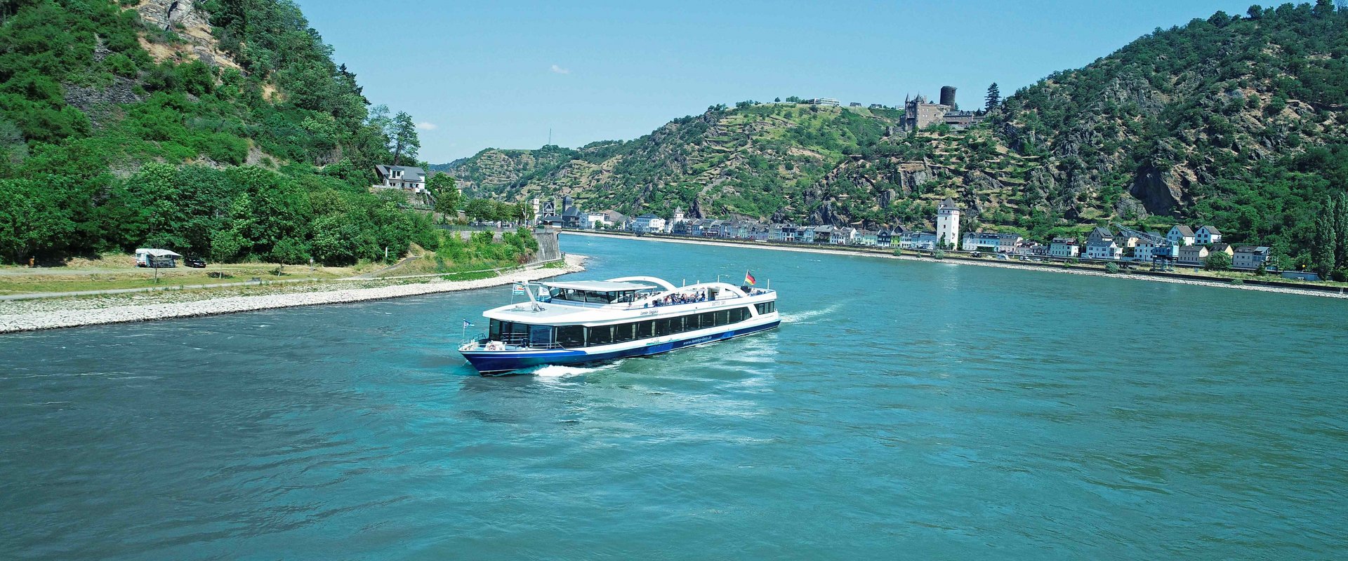 Schifffahrtslinien am Rhein 
